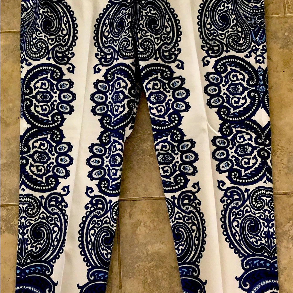 Straight leg blue and white pattern pants